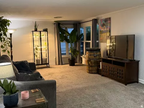 Living - 12431 S 700 E, Draper, UT 84020 photo 2 of 2