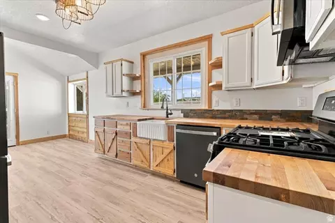 Kitchen - 111 E Ctr, Sterling, UT 84665 photo 1 of 3