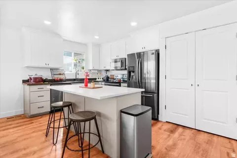 Kitchen - 130 E 300 N, Centerfield, UT 84622 photo 1 of 3