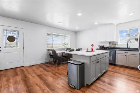 Kitchen - 130 E 300 N, Centerfield, UT 84622 photo 3 of 3