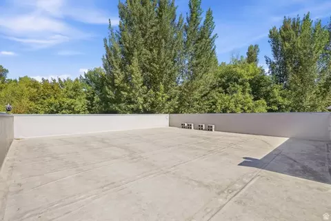 Exterior - 498 E 300 S, Logan, UT 84321 photo 5 of 5