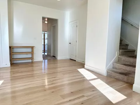 Living - 1716 N 1230 E, Payson, UT 84651 photo 5 of 5