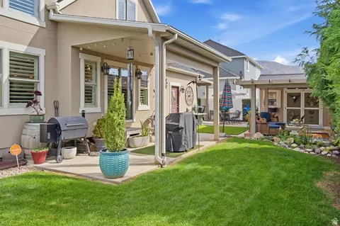Exterior - 864 S 100 E, Salem, UT 84653 photo 12 of 13