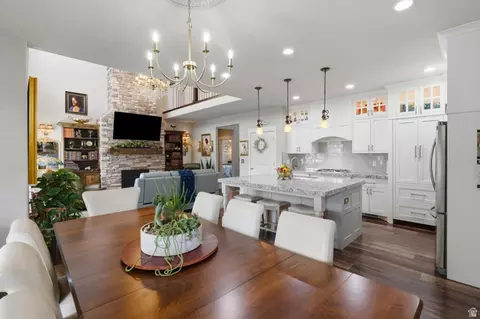 Dining - 864 S 100 E, Salem, UT 84653 photo 2 of 3