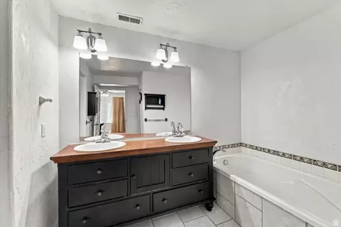 Bath - 35030 N 9805 E #331, Fairview, UT 84629 photo 2 of 3