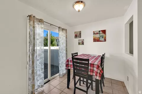 Dining - 441 E 500 S, Clearfield, UT 84015 photo 1 of 1
