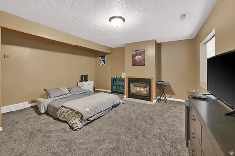 Bedroom - 441 E 500 S, Clearfield, UT 84015 photo 5 of 6