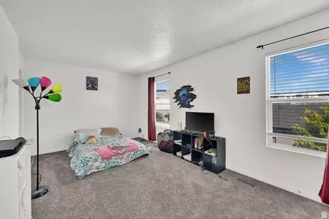 Bedroom - 441 E 500 S, Clearfield, UT 84015 photo 1 of 6