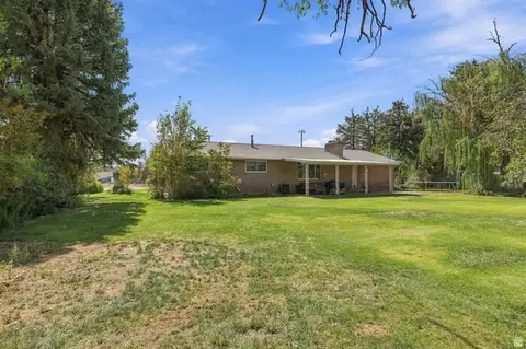 Exterior - 55 E Center St, Meadow, UT 84644 photo 8 of 11