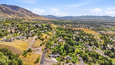 View/Area - 98 E 400 S, Providence, UT 84332 photo 2 of 4