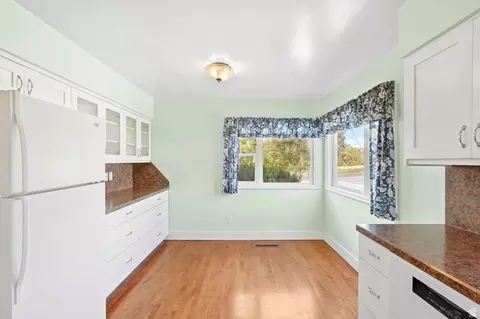 Kitchen - 98 E 400 S, Providence, UT 84332 photo 4 of 4