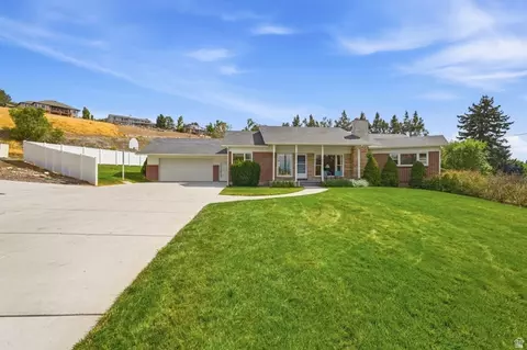 Exterior - 98 E 400 S, Providence, UT 84332 photo 1 of 12