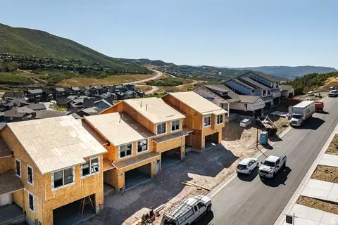 View/Area - 375 W Ascent Dr #265, Hideout, UT 84036 photo 7 of 8
