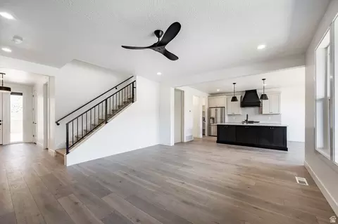 Living - 375 W Ascent Dr #265, Hideout, UT 84036 photo 1 of 6