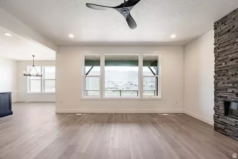 Living - 375 W Ascent Dr #265, Hideout, UT 84036 photo 5 of 6