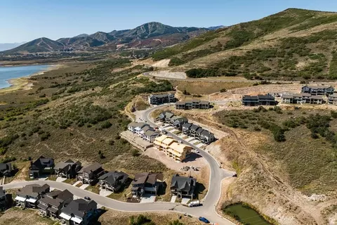 View/Area - 375 W Ascent Dr #265, Hideout, UT 84036 photo 4 of 8