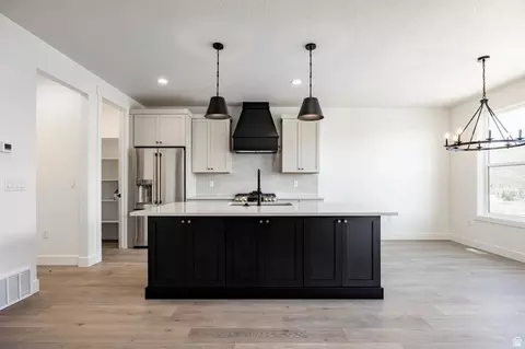 Kitchen - 375 W Ascent Dr #265, Hideout, UT 84036 photo 1 of 6