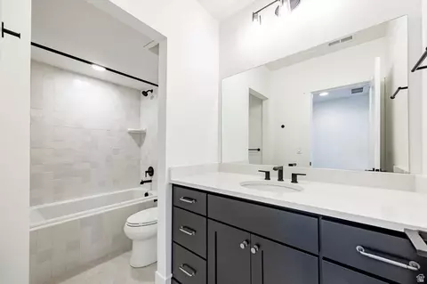 Bath - 375 W Ascent Dr #265, Hideout, UT 84036 photo 7 of 7