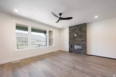 Living - 375 W Ascent Dr #265, Hideout, UT 84036 photo 2 of 6