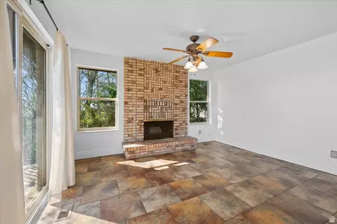Living - 254 E 1825 N, Centerville, UT 84014 photo 5 of 12