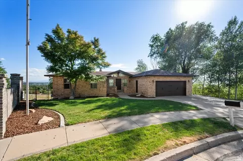 Exterior - 254 E 1825 N, Centerville, UT 84014 photo 4 of 34