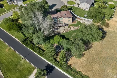 View/Area - 254 E 1825 N, Centerville, UT 84014 photo 3 of 8