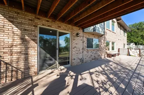 Exterior - 254 E 1825 N, Centerville, UT 84014 photo 18 of 34