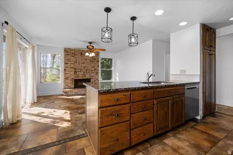 Living - 254 E 1825 N, Centerville, UT 84014 photo 4 of 12