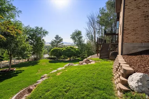 Exterior - 254 E 1825 N, Centerville, UT 84014 photo 21 of 34