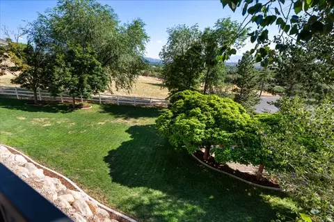 Exterior - 254 E 1825 N, Centerville, UT 84014 photo 17 of 34