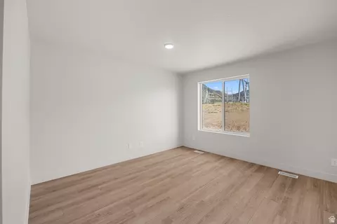 Bedroom - 4015 S Woodland Ave W #MV 325, Mapleton, UT 84664 photo 1 of 6