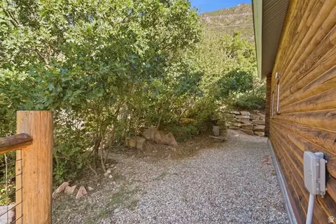 Exterior - 2640 E Weber Canyon Rd, Oakley, UT 84055 photo 15 of 16