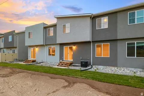 Exterior - 4003 S Woodland W #MV 320, Mapleton, UT 84664 photo 6 of 6