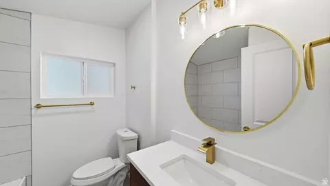 Bath - 2820 N 700 E, Provo, UT 84604 photo 1 of 2