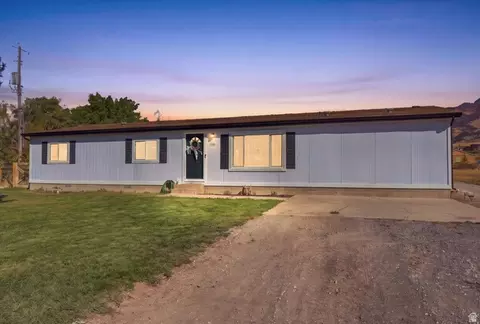 5390 W 20300 N, Plymouth, UT 84330