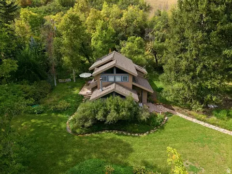 Exterior - 6265 Emigration Canyon Rd N, Emigration Canyon, UT 84108 photo 25 of 29