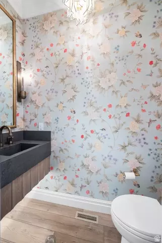 Bath - 2595 N 140 E #301, Provo, UT 84604 photo 1 of 7