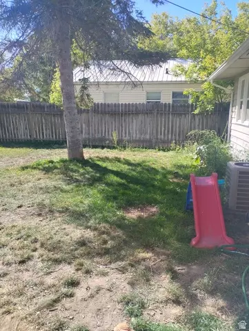 Exterior - 271 W 1st N, Rexburg, ID 83440 photo 3 of 4
