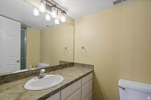 Bath - 1789 N 800 E, North Ogden, UT 84414 photo 7 of 8