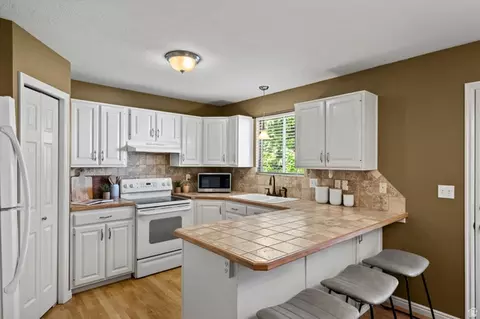 Kitchen - 1789 N 800 E, North Ogden, UT 84414 photo 1 of 3