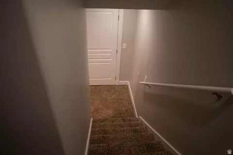 Entry Way - 2767 S Irene Dr E, Bountiful, UT 84010 photo 6 of 7