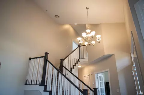 Entry Way - 2767 S Irene Dr E, Bountiful, UT 84010 photo 2 of 7