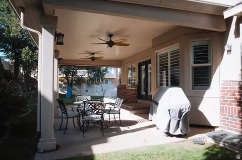 Exterior - 2767 S Irene Dr E, Bountiful, UT 84010 photo 8 of 15