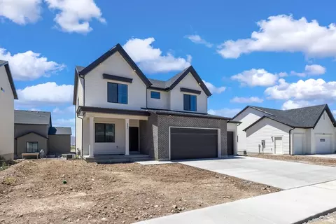 Exterior - 1869 E 920 N #420, Salem, UT 84653 photo 3 of 5