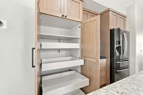 Kitchen - 926 E Ibis Way, Draper, UT 84020 photo 5 of 5