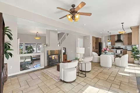Living - 926 E Ibis Way, Draper, UT 84020 photo 2 of 3