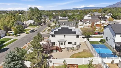 View/Area - 926 E Ibis Way, Draper, UT 84020 photo 3 of 5