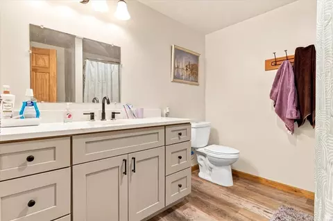 Bath - 17400 N 4250 E, Moroni, UT 84646 photo 2 of 3