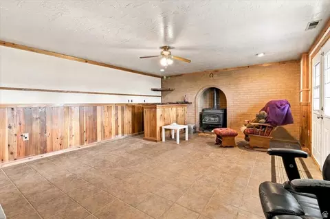 Living - 17400 N 4250 E, Moroni, UT 84646 photo 2 of 2