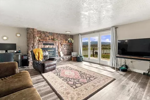 Living - 17400 N 4250 E, Moroni, UT 84646 photo 1 of 2